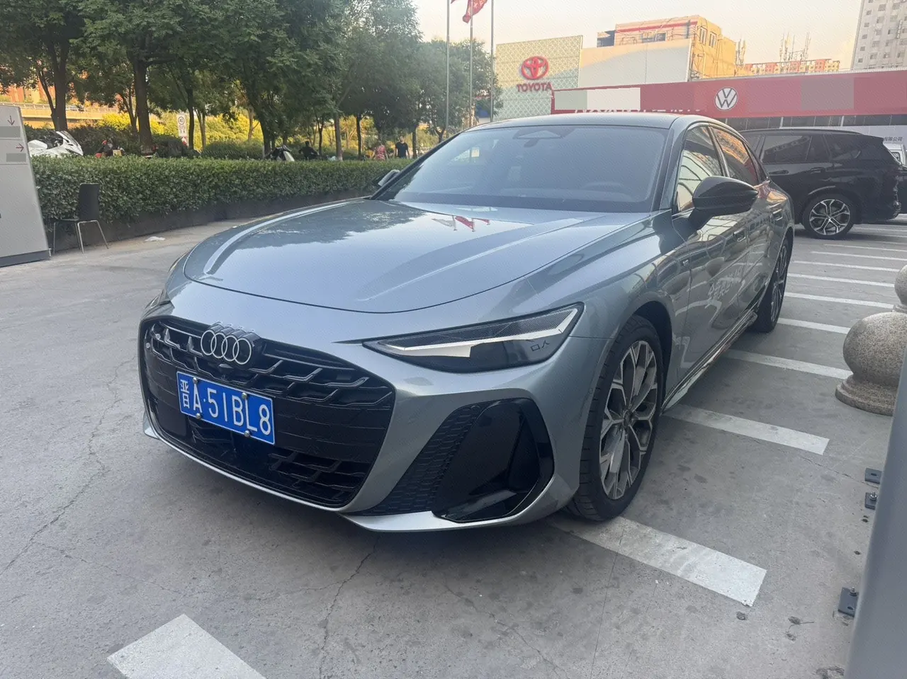 Open image lightbox: Audi 2026 A6L 2.0T Quattro Enjoy Dynamic Automatic
