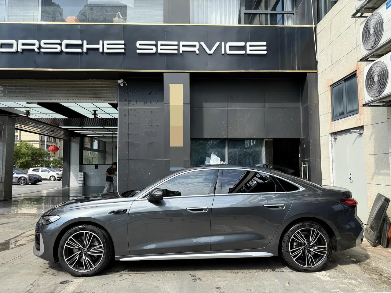 Audi 2026 A5L 2.0T Dry Kun Smart Driving Edition Automatic Gear 3