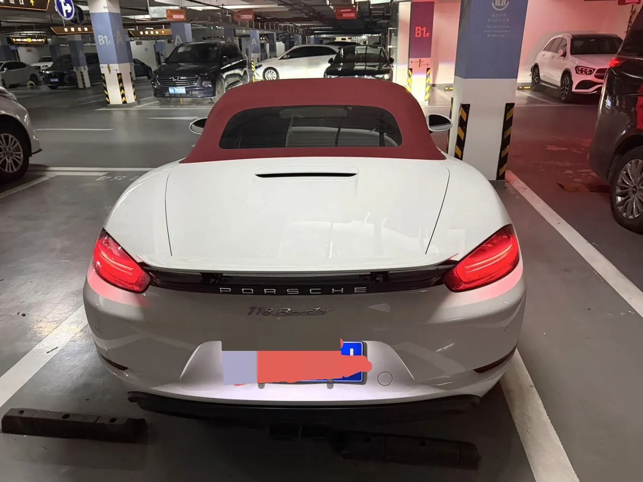 Porsche 718 (Imported) 2022 718 Boxter T 2.0T Automatic 5