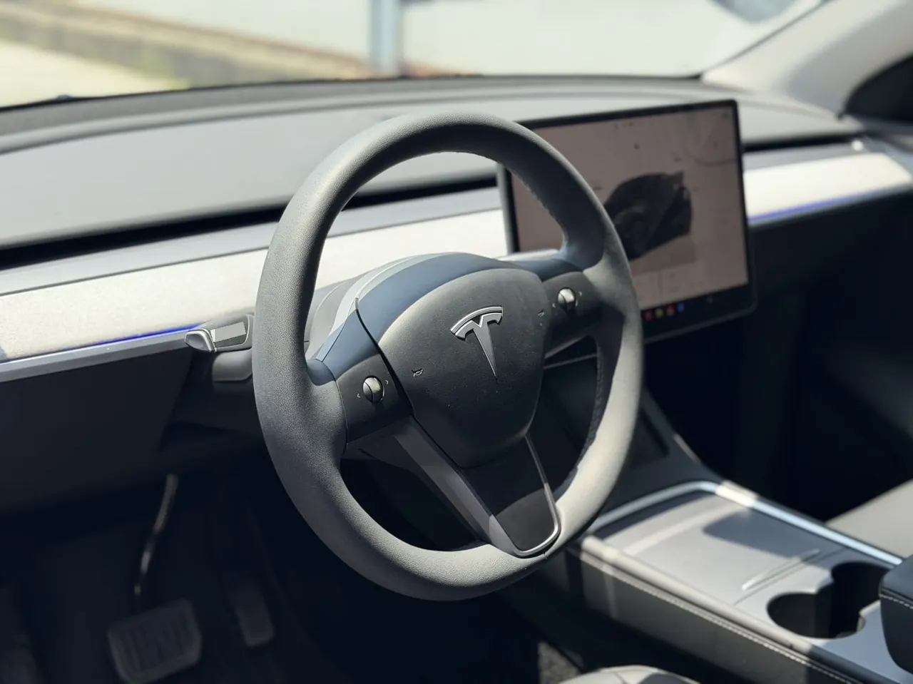 Tesla 2023 Model Y rear-wheel drive version automatic transmission 4
