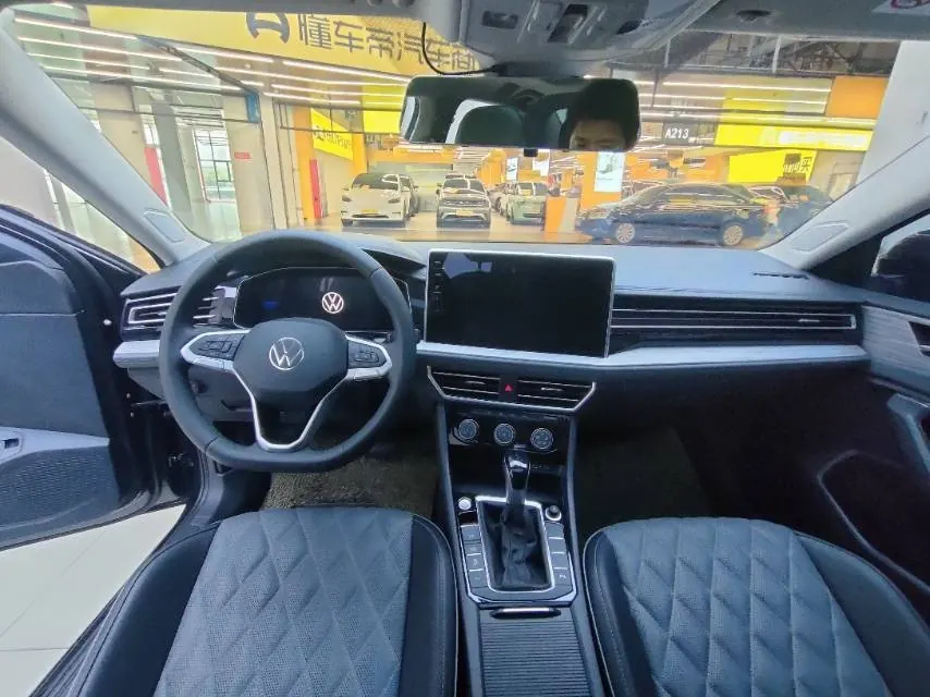 Volkswagen 2023 Sagitar 1.5TSI 300TSI Exceed Edition Automatic 9