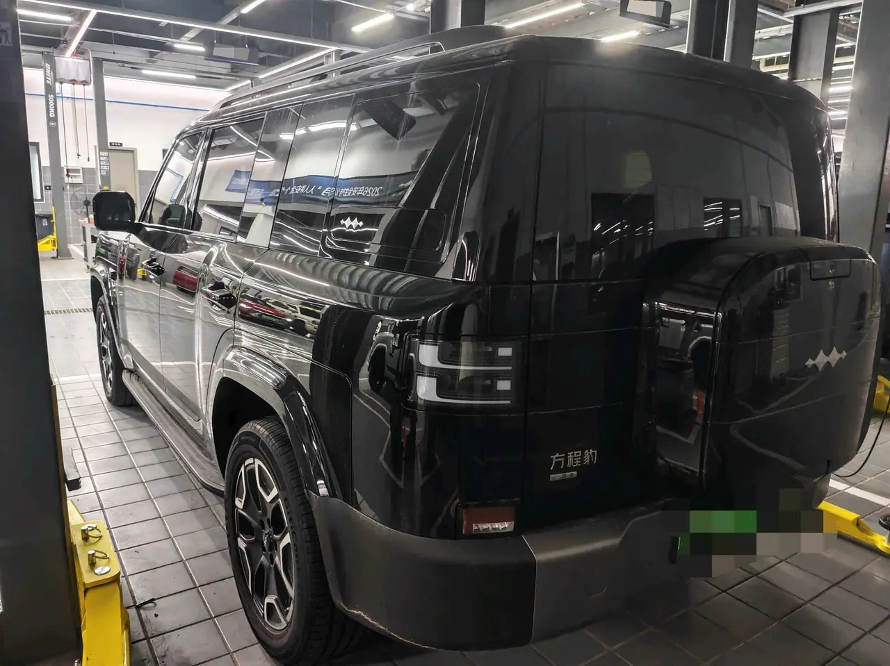 FangChengBao 2026 titanium 7 EV 675KM rear drive flash charge version automatic gear 4