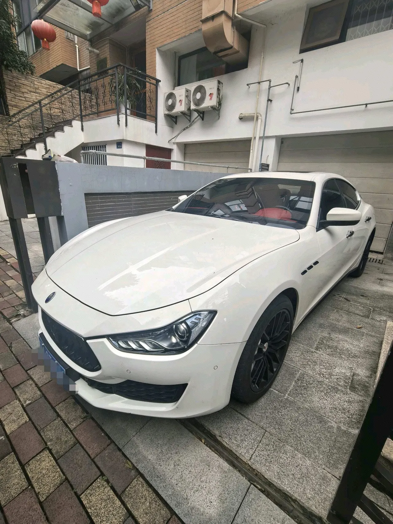 Open image lightbox: Maserati Ghibli (Imported) 2021 Ghibli 48V 2.0T Sharp Edition Automatic Gear
