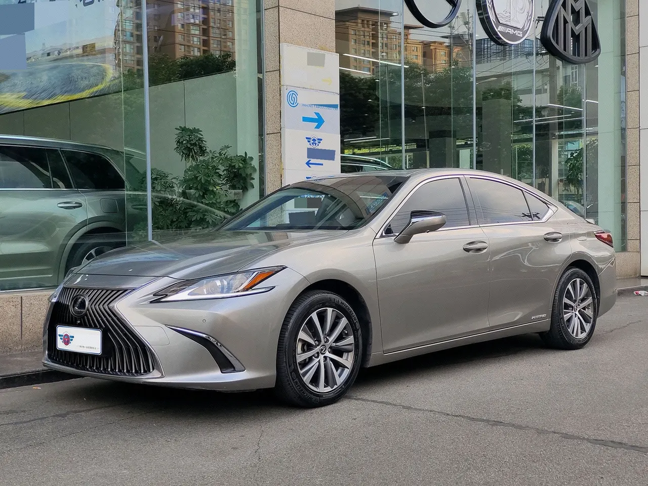 Open image lightbox: Lexus ES (Imported) 2020 ES300h 2.5 Stepless Excellence Edition Automatic Gear