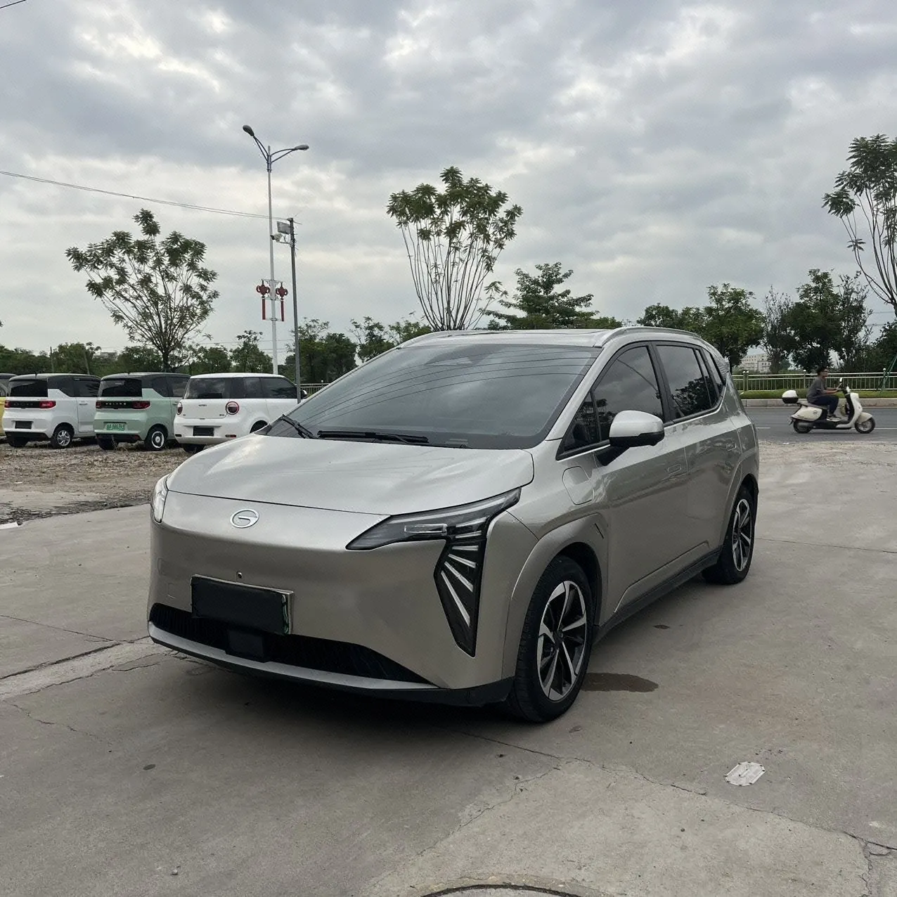 Open image lightbox: GAC Aion 2024 Aion Y Younger Star Edition 49.75kWh Automatic Gear