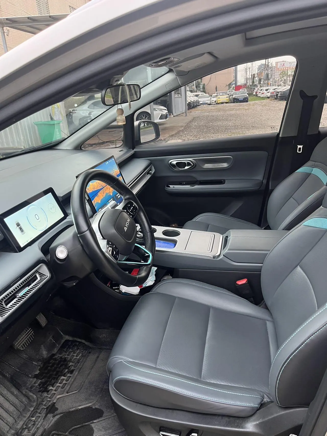GAC Aion 2024 Aion Y Younger Star Edition 49.75kWh Automatic Gear 4