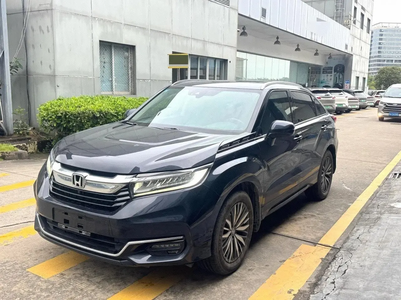 打开图片灯箱:Honda 2020 Crown Road 2.0T 370TURBO Four-wheel Drive Extreme Edition Automatic Gear