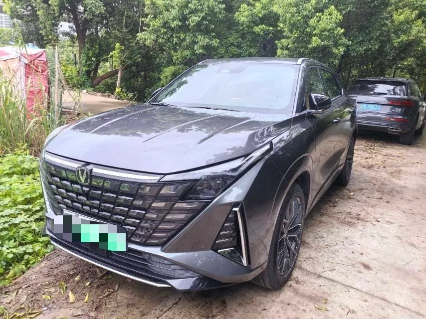 打开图片灯箱:ChangAn 2025 UNI-Z Smart Electric iDD 1.5 Stepless 125km Smart New Blue Whale Super Automatic Gear