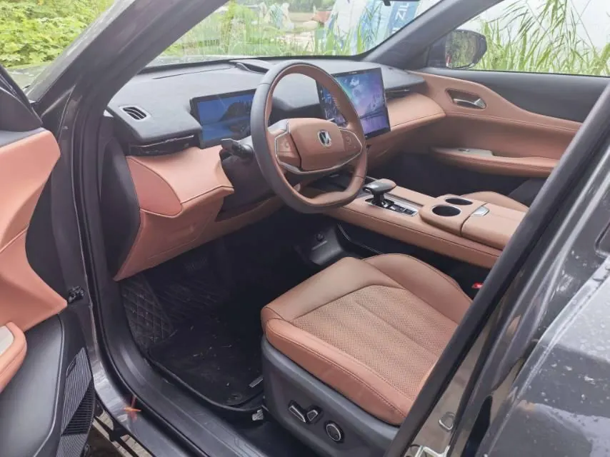 ChangAn 2025 UNI-Z Smart Electric iDD 1.5 Stepless 125km Smart New Blue Whale Super Automatic Gear 4