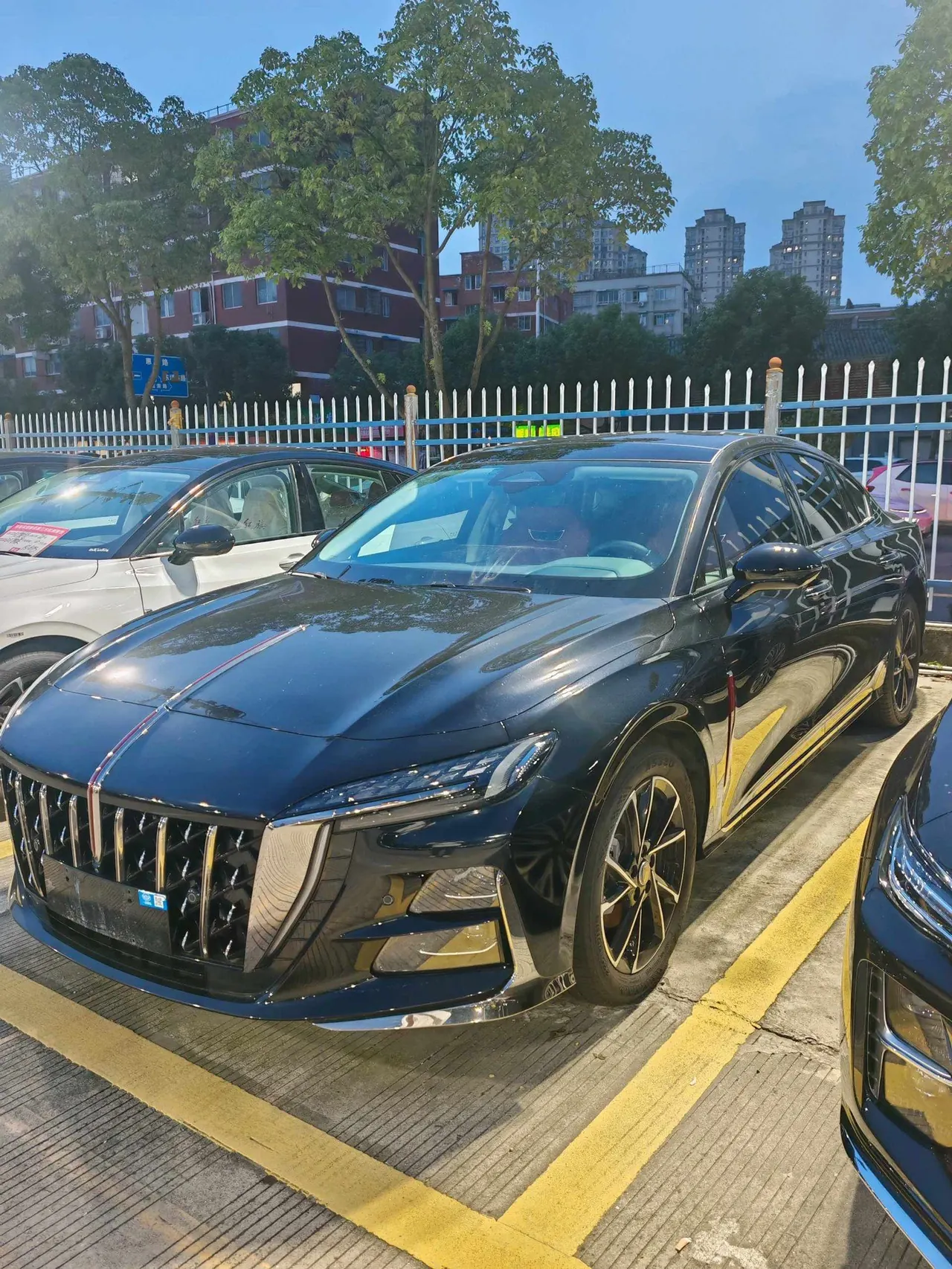 HongQi 2024 H6 2.0T to the United States version of automatic gear 2