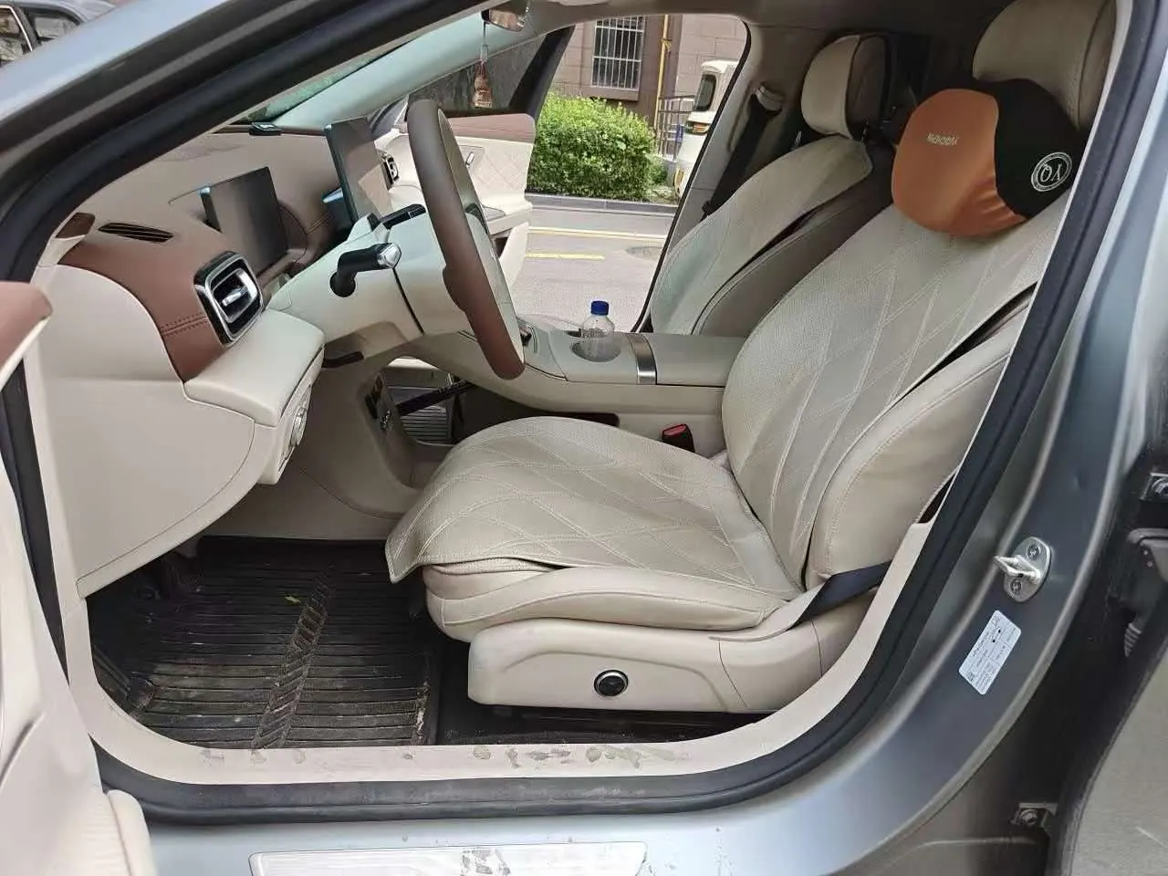 Chery 2025 Fengyun A9L 1.5T Four-wheel Drive High Energy Peak Edition Automatic Gear 7