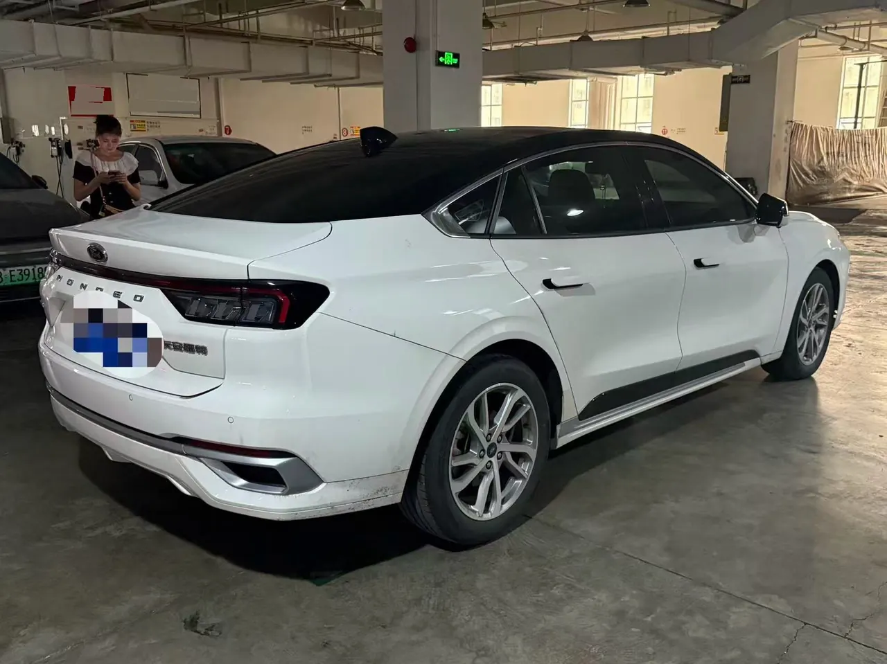 Ford 2022 Mondeo 2.0T EcoBoost 245 fashion automatic gear 3