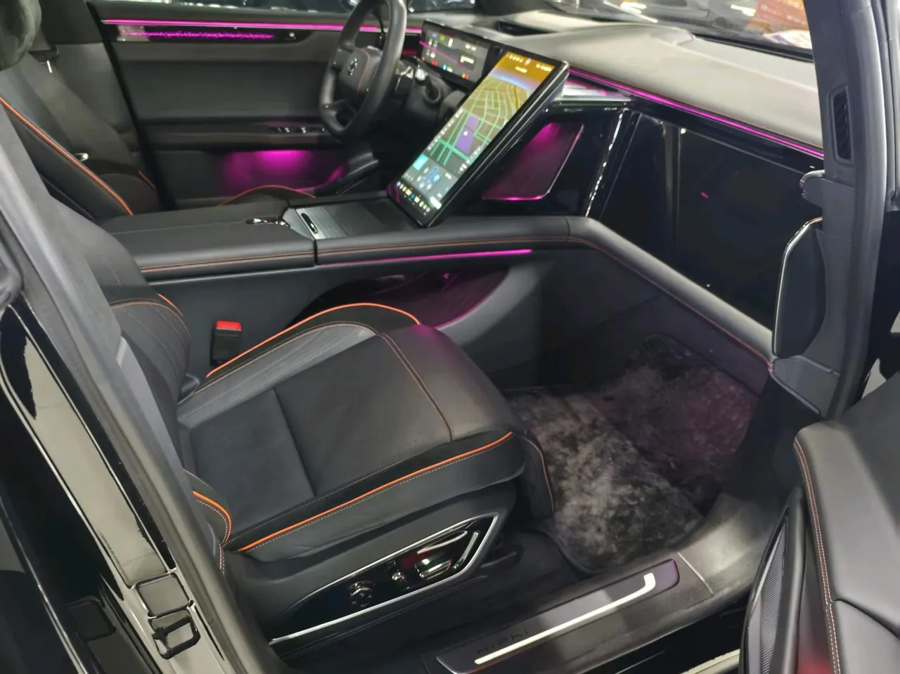 HiPhi 2021 HiPhi X Flagship 6-seat Automatic Gear 4