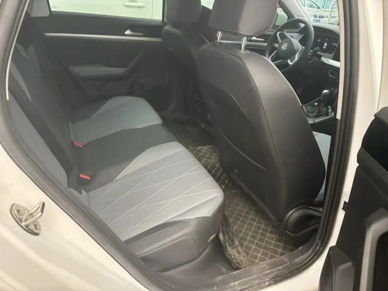 Volkswagen 2024 LaVida 1.5 Star 5 Million Edition Automatic Gear 6