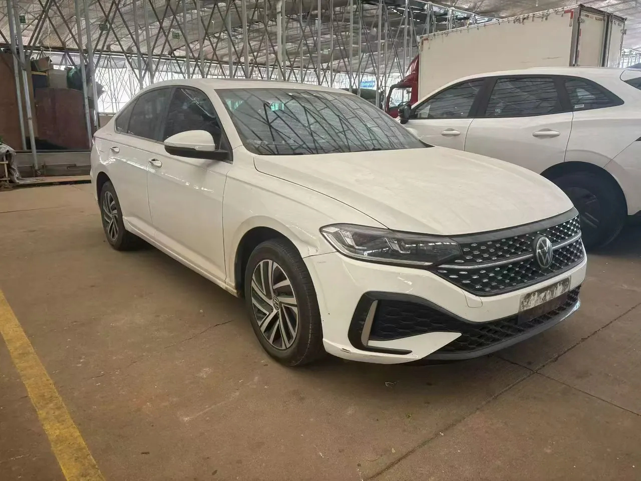 Volkswagen 2024 LaVida 1.5 Star 5 Million Edition Automatic Gear 8