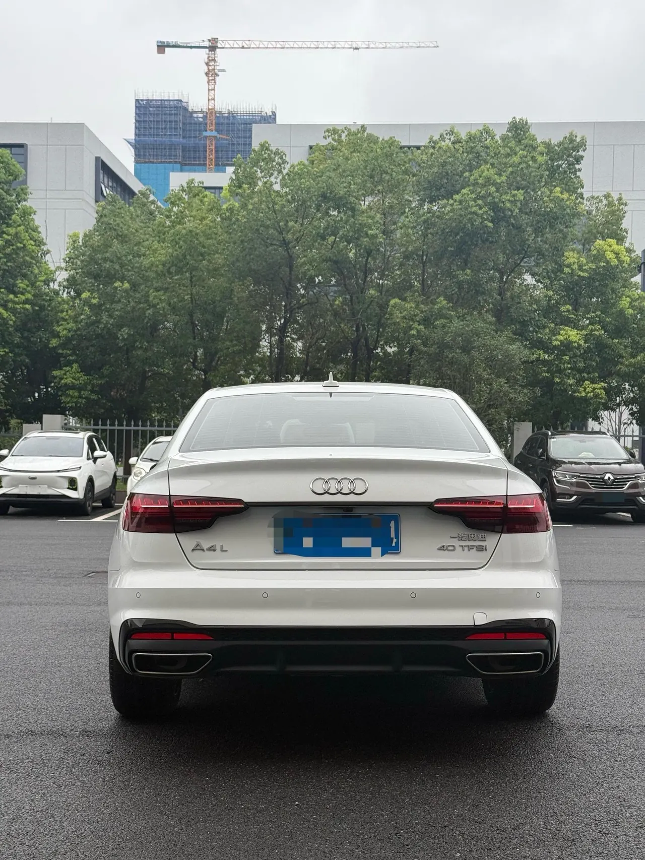 Audi 2024 A4L 2.0TFSI 40TFSI Deluxe Dynamic Automatic 11