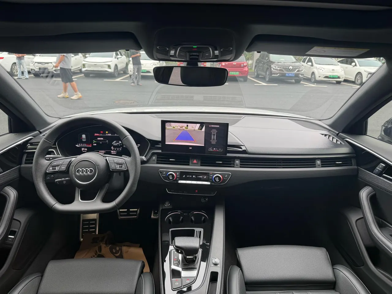 Audi 2024 A4L 2.0TFSI 40TFSI Deluxe Dynamic Automatic 5