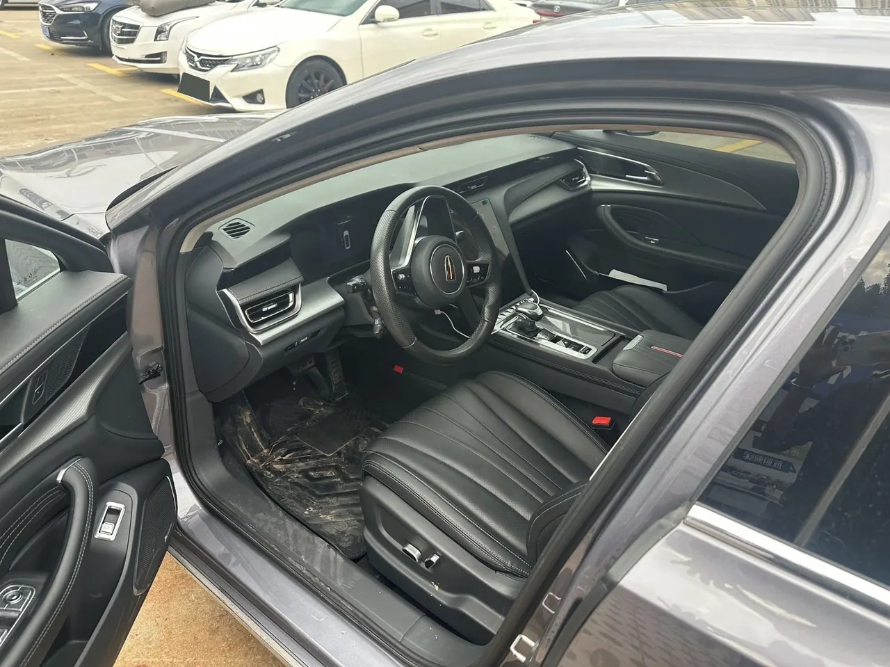 HongQi 2023 H5 2.0T Zhilian Flag Edition Automatic Gear 3