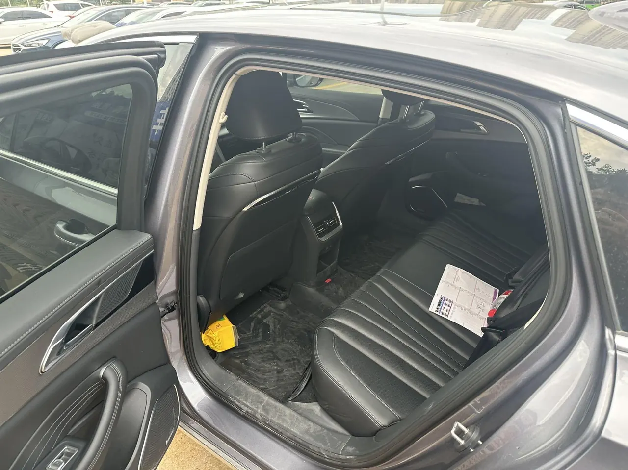 HongQi 2023 H5 2.0T Zhilian Flag Edition Automatic Gear 4