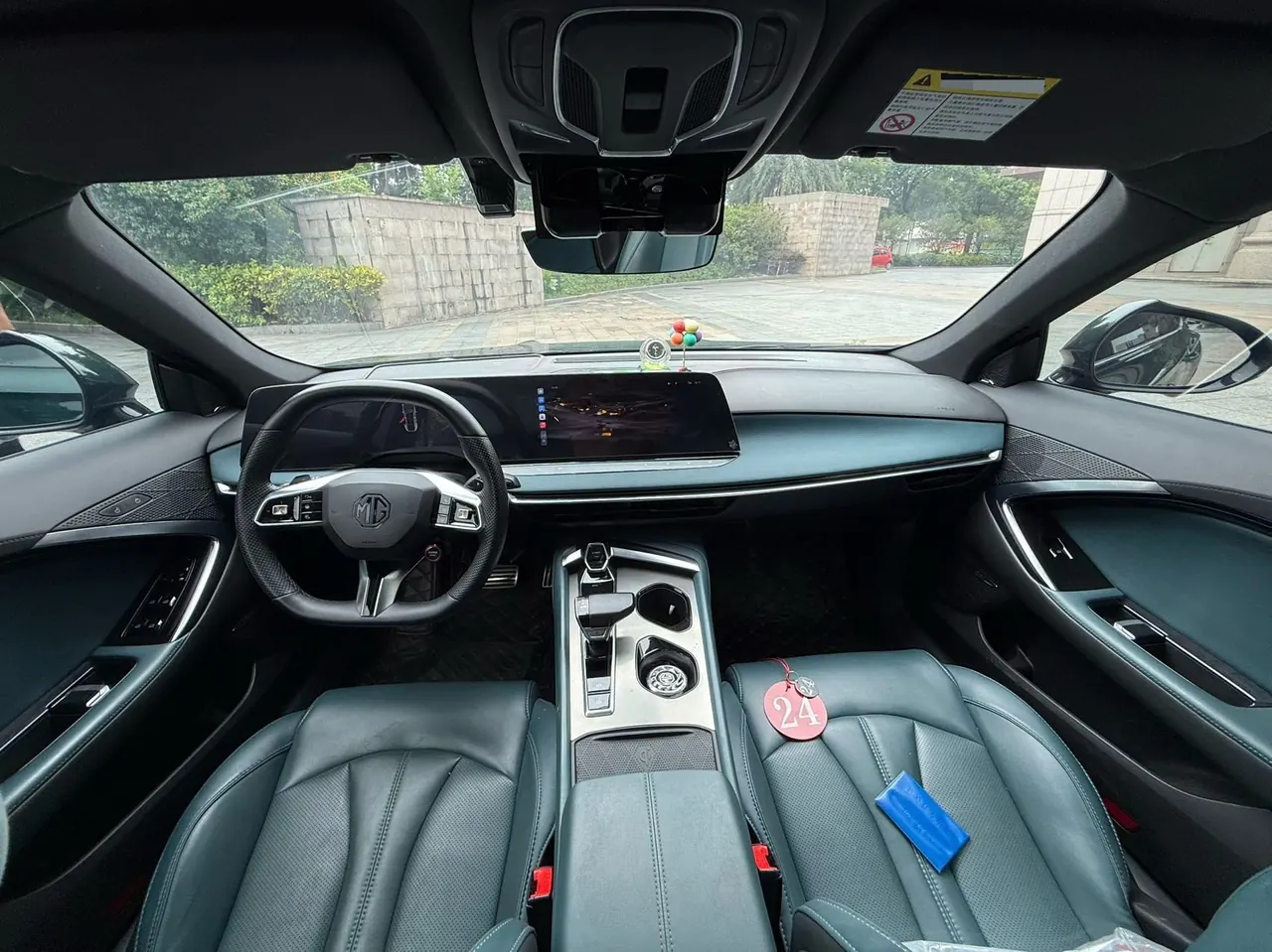 MG 2023 MG7 1.5T to the United States elegant version of automatic gear 6