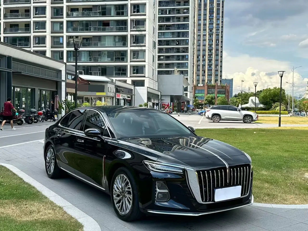HongQi 2023 H5 2.0T Zhilian Flag Edition Automatic Gear 3