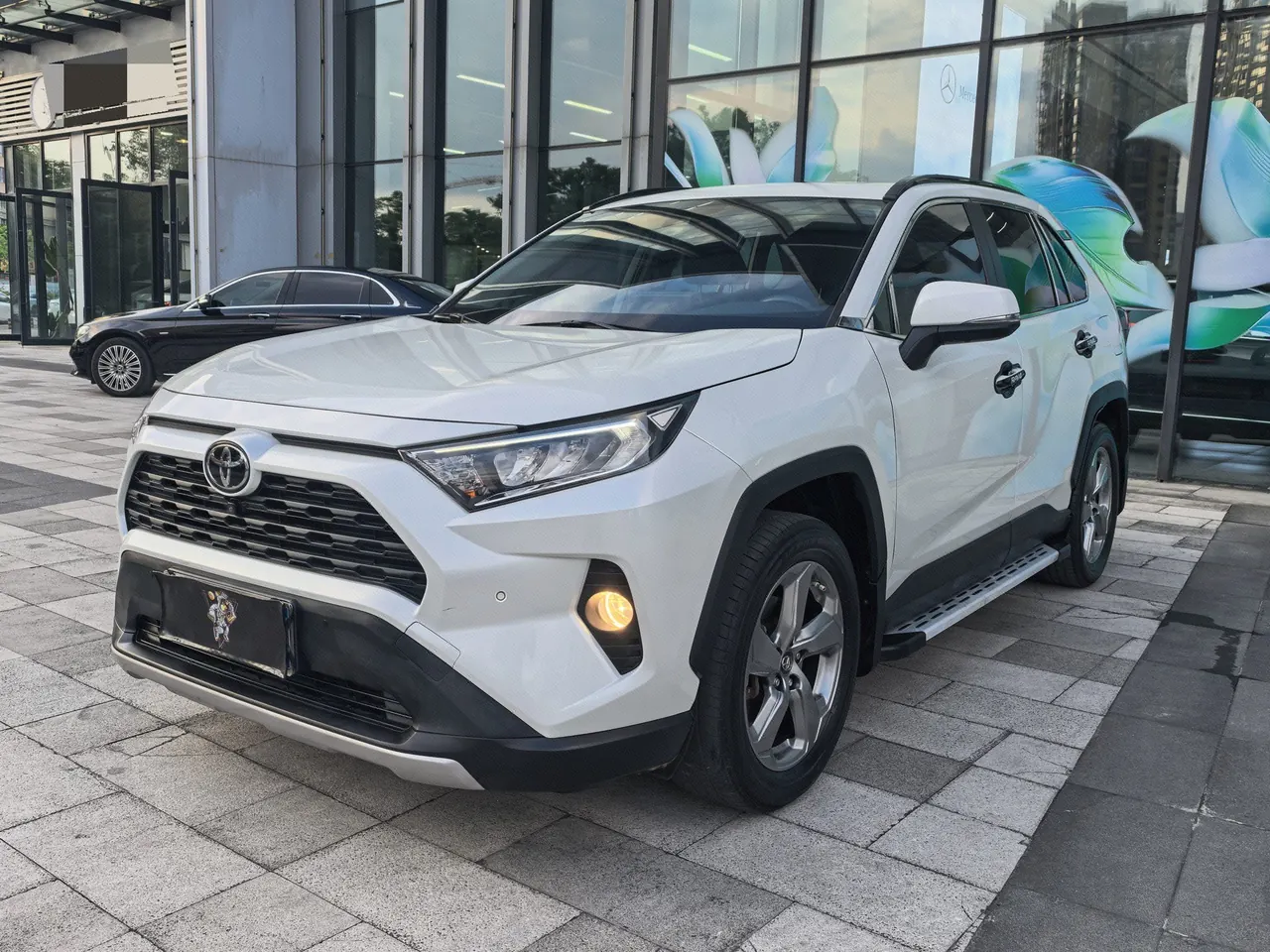 Open image lightbox: Toyota 2021 RAV4 Rongbo 2.0 Stepless Two-Drive Fashion PLUS Edition Automatic Gear