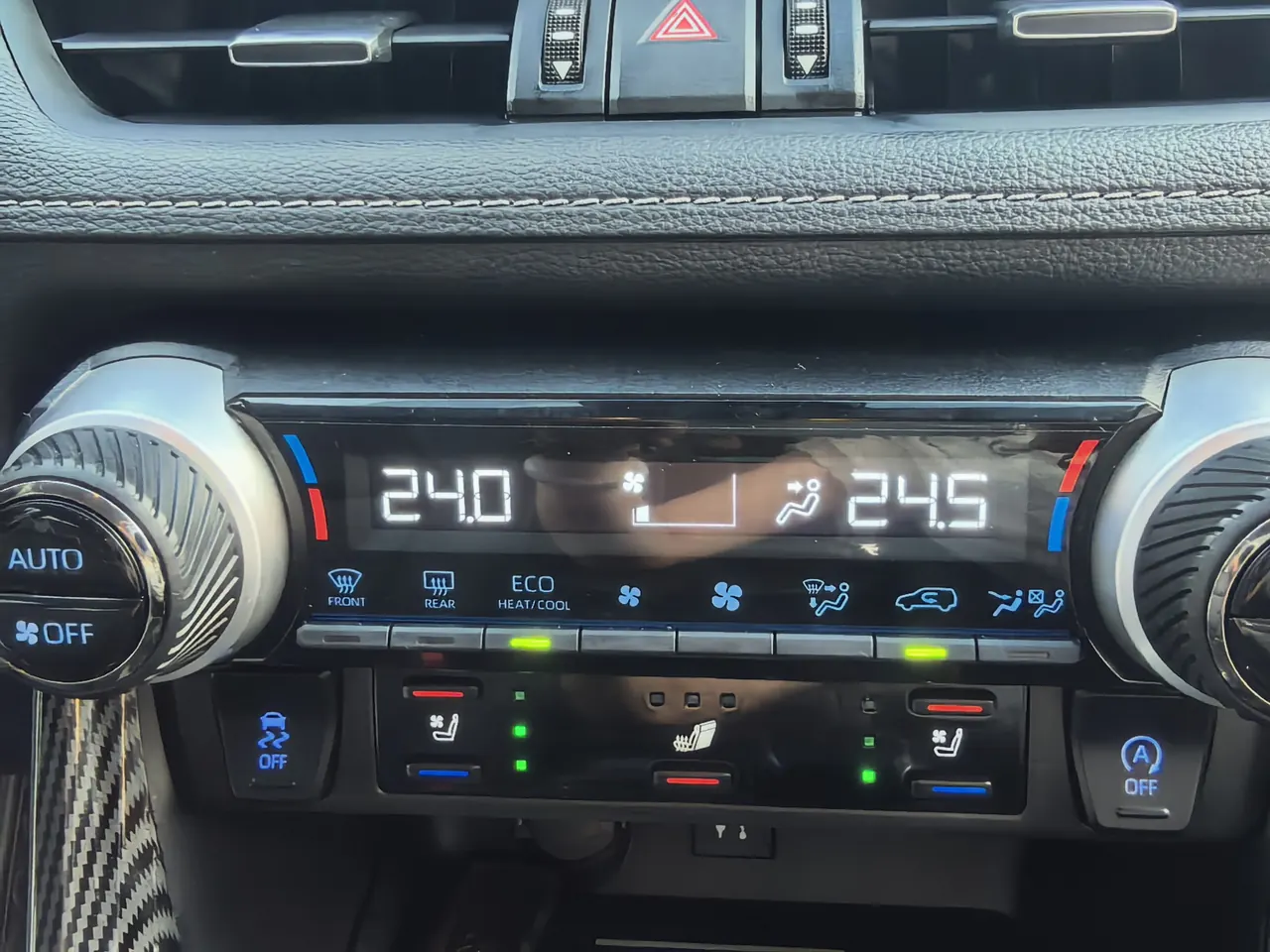 Toyota 2021 RAV4 Rongbo 2.0 Stepless Two-Drive Fashion PLUS Edition Automatic Gear 9