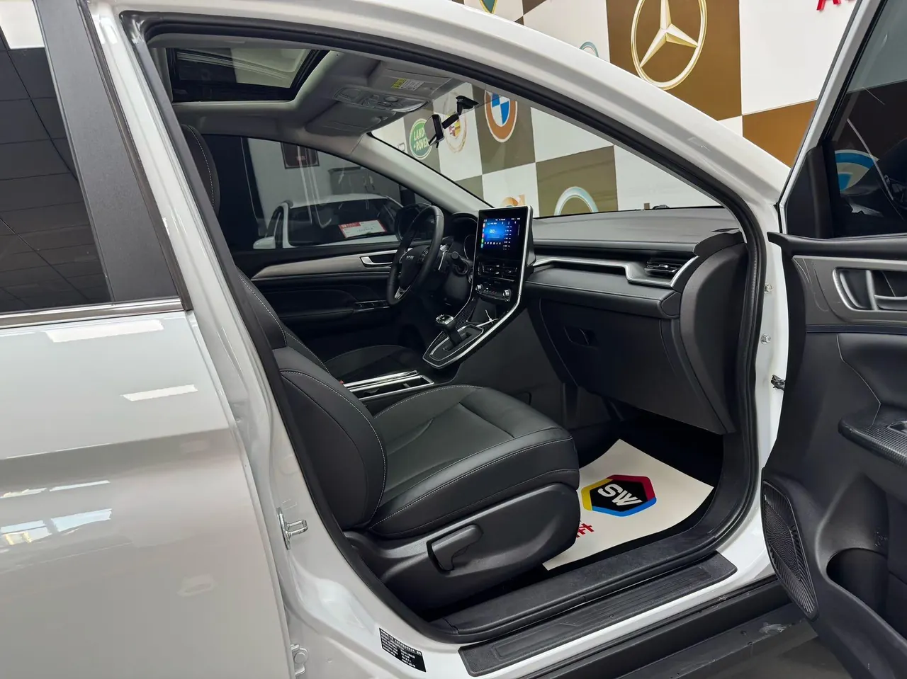 Haval 2023 M6 PLUS 1.5T Luxury Smart Joint Automatic Gear 10
