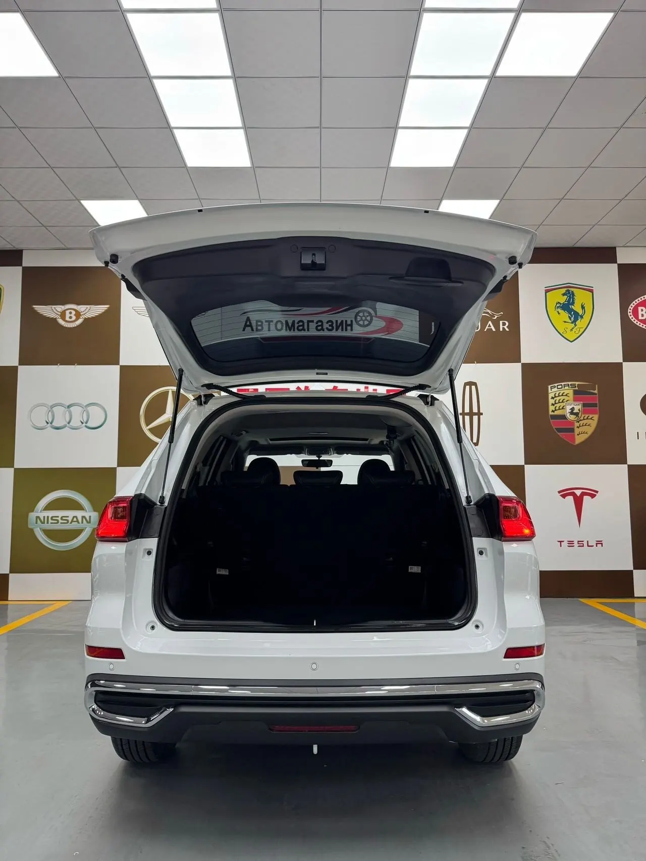 Haval 2023 M6 PLUS 1.5T Luxury Smart Joint Automatic Gear 16