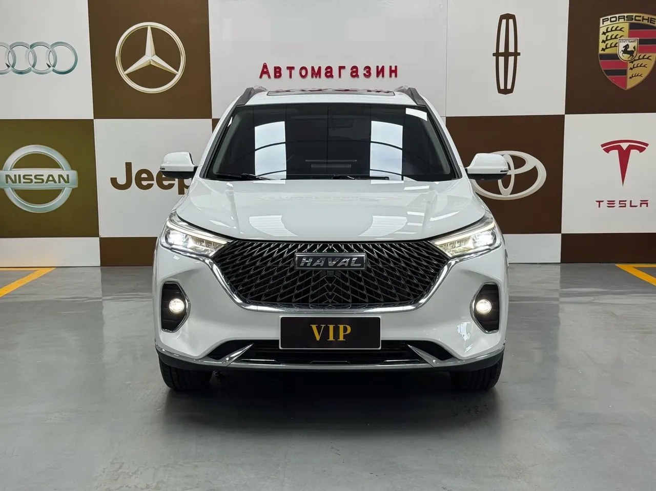 Haval 2023 M6 PLUS 1.5T Luxury Smart Joint Automatic Gear 2