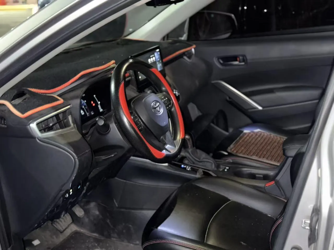 Toyota 2023 Corolla Sharp 2.0 Stepless Pioneer Edition Automatic Gear 3