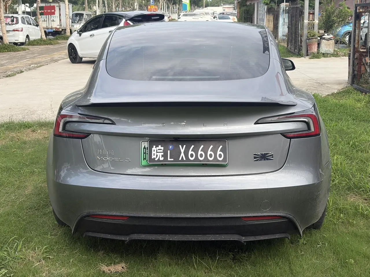 Tesla 2024 Model 3 high-performance all-wheel drive version automatic transmission 4