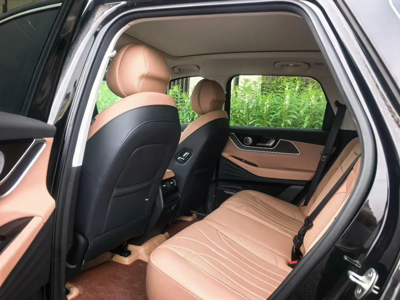 Xingtu 2024 Lingyun 2.0T 400T Two-Drive International Edition Automatic Gear 5