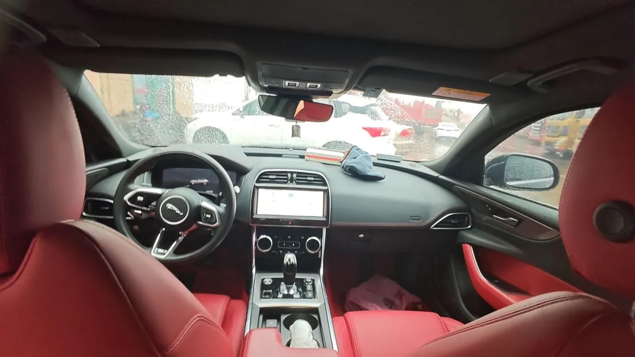 Jaguar 2021 XEL 2.0T 250PS R-DYNAMIC S Enterprising Sports Edition Automatic Gear 4