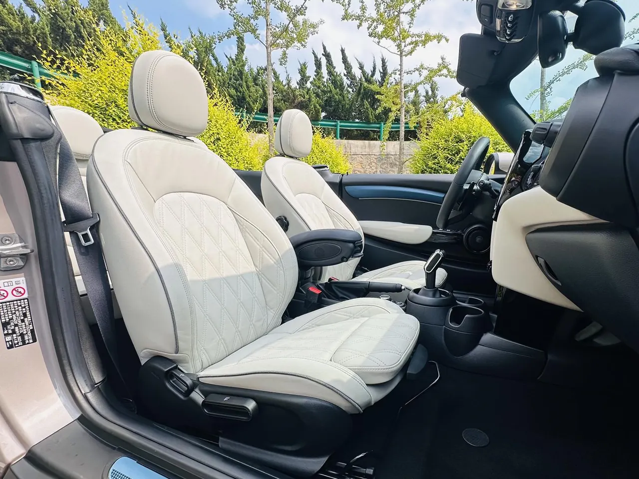 MINI Cabrio (Imported) 2022 Cooper S Cabrio 2.0T Sidewalk Automatic 21