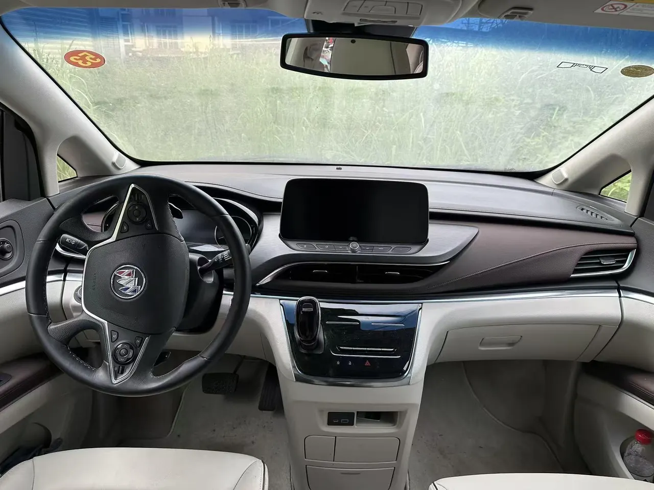 Buick 2022 GL8 Land Business Class 48V 2.0T 652T Luxury Automatic Gear 8