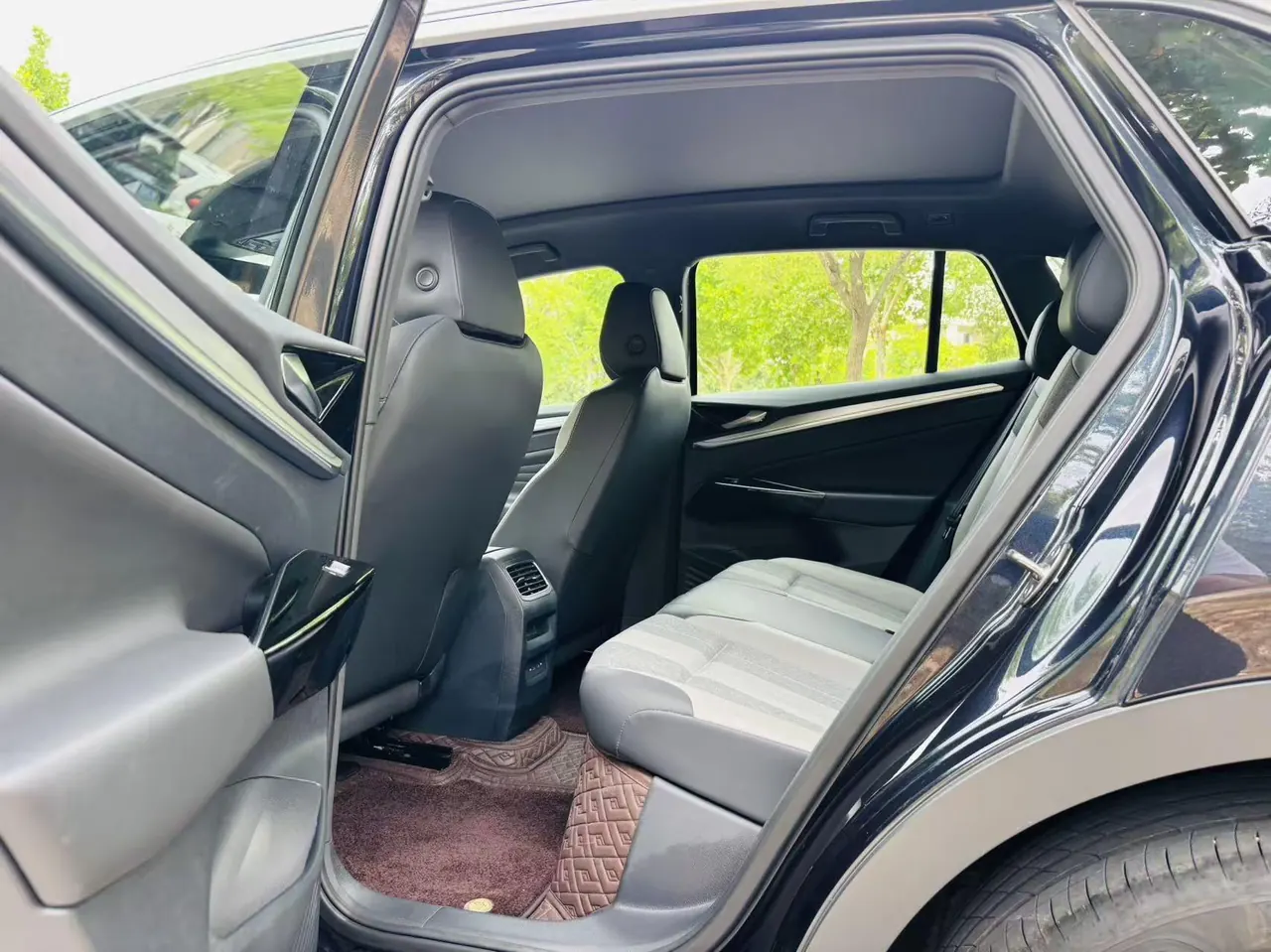 Volkswagen 2025 ID. 4 CROZZ Pure Edition Automatic Transmission 5