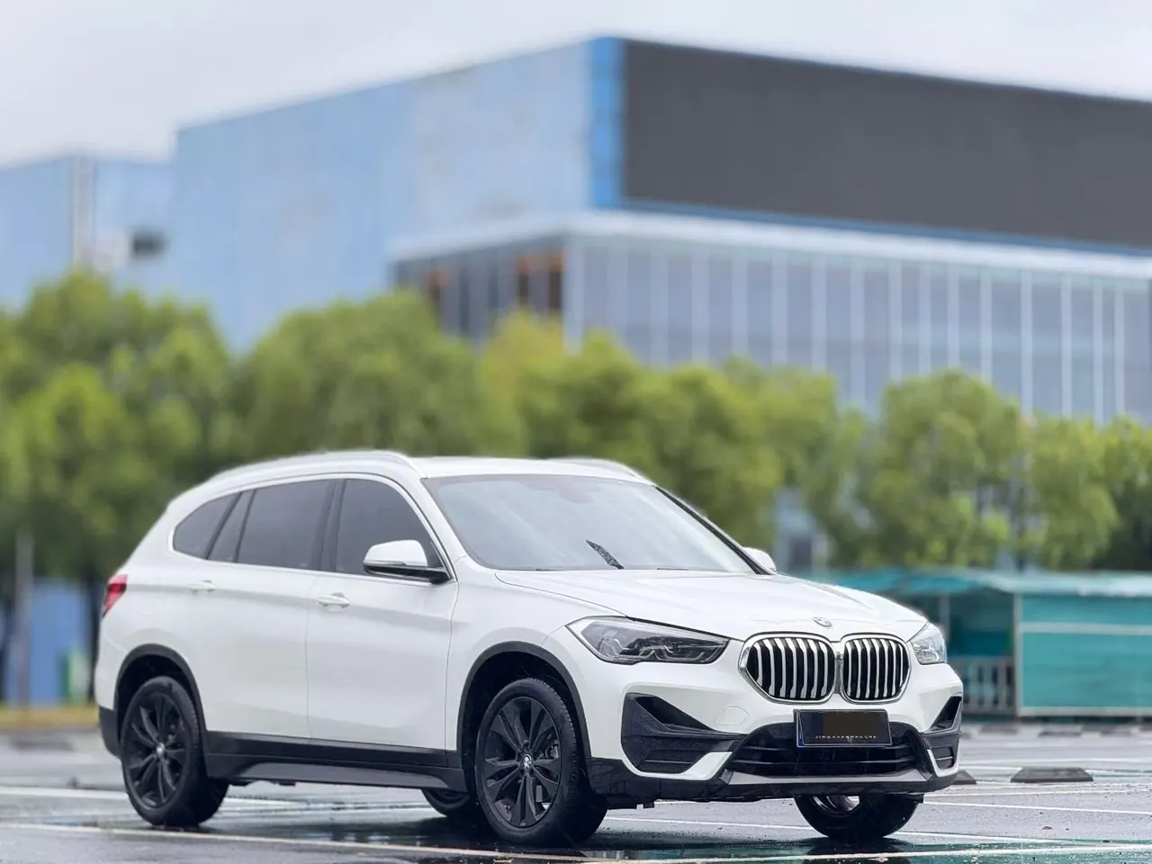 BMW 2020 X1 sDrive20Li 1.5T fashion automatic gear 2