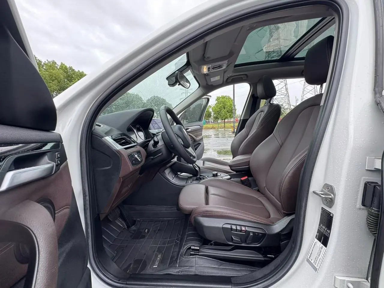BMW 2020 X1 sDrive20Li 1.5T fashion automatic gear 7