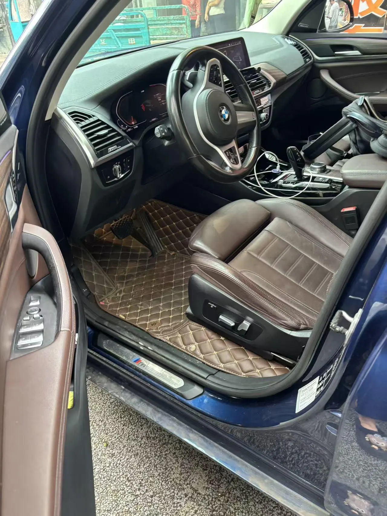 BMW 2020 X3 xDrive28i 2.0T M sports suit automatic gear 3