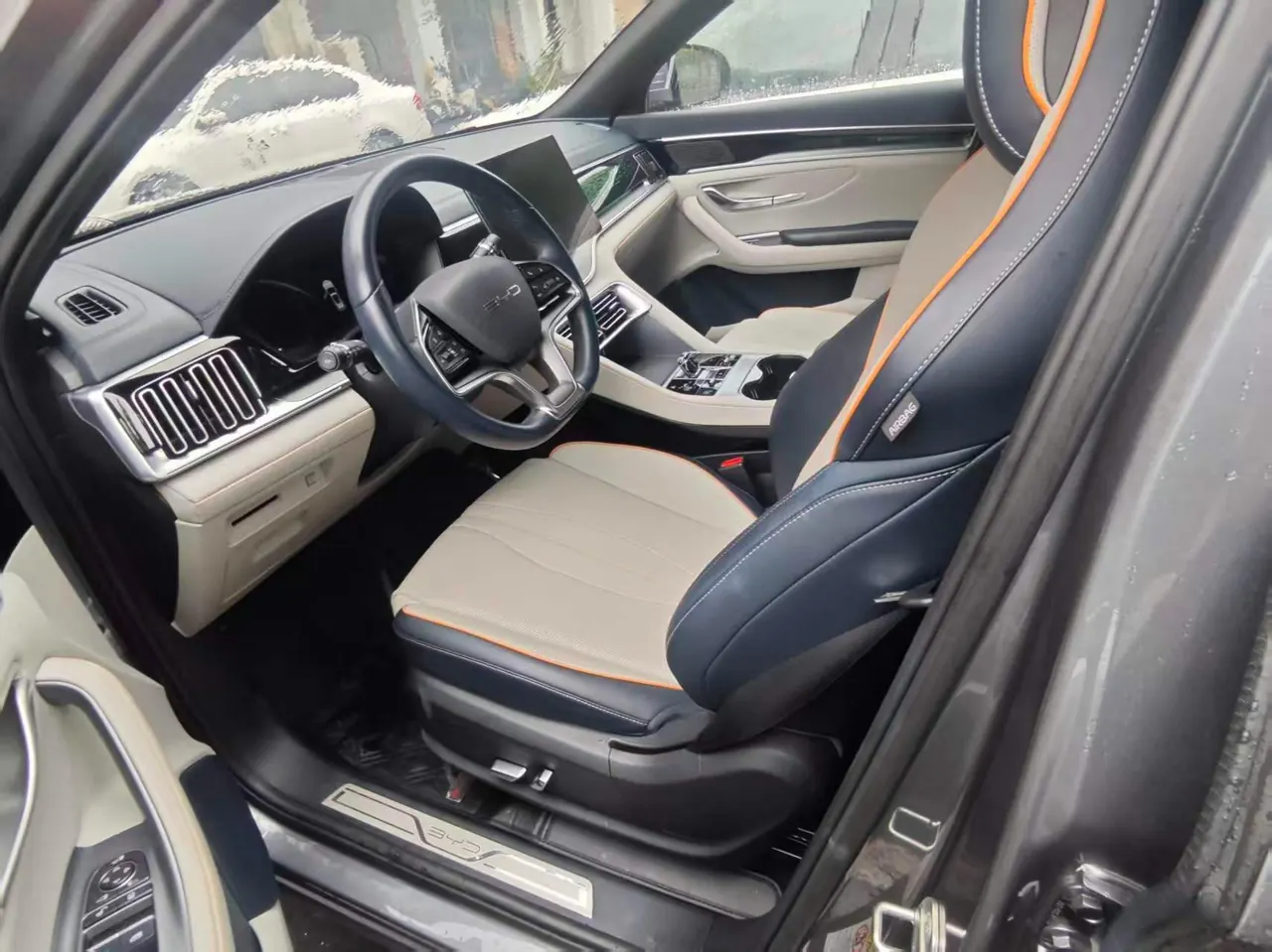 BYD 2023 Song PLUS EV Champion 520KM Flagship Automatic Gear 3