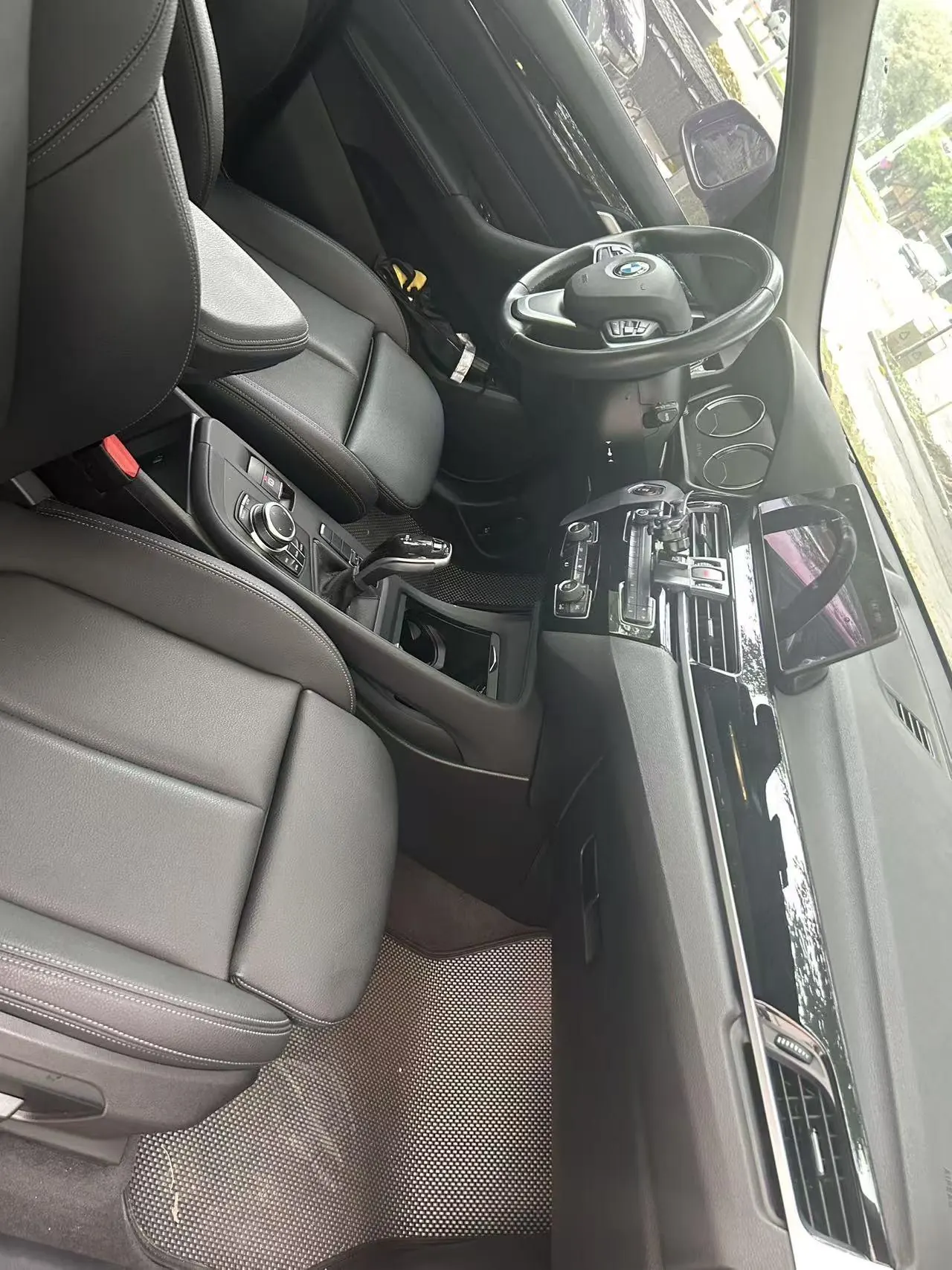 BMW 2020 X1 sDrive25Li 2.0T Leading Automatic Gear 4