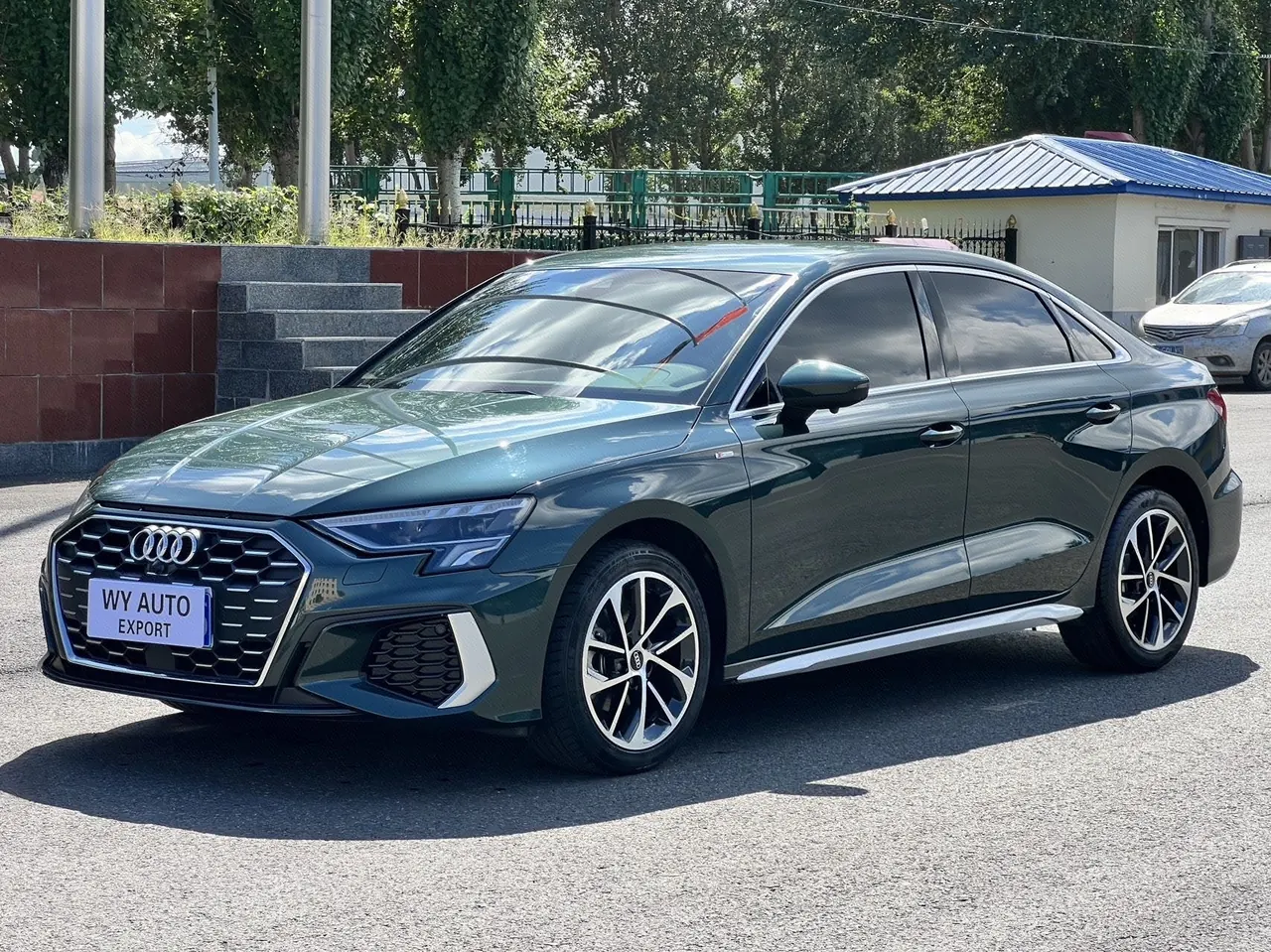 Open image lightbox: Audi 2023 A3L Limousine 1.4TFSI 35TFSI Aggressive Sports Automatic
