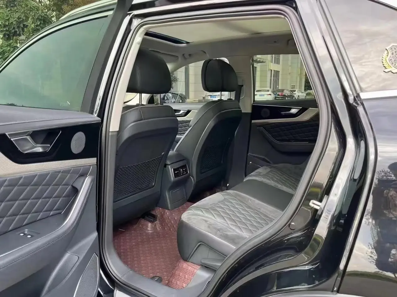 HongQi 2022 HS5 2.0T Zhilian Flag Edition Automatic Gear 6