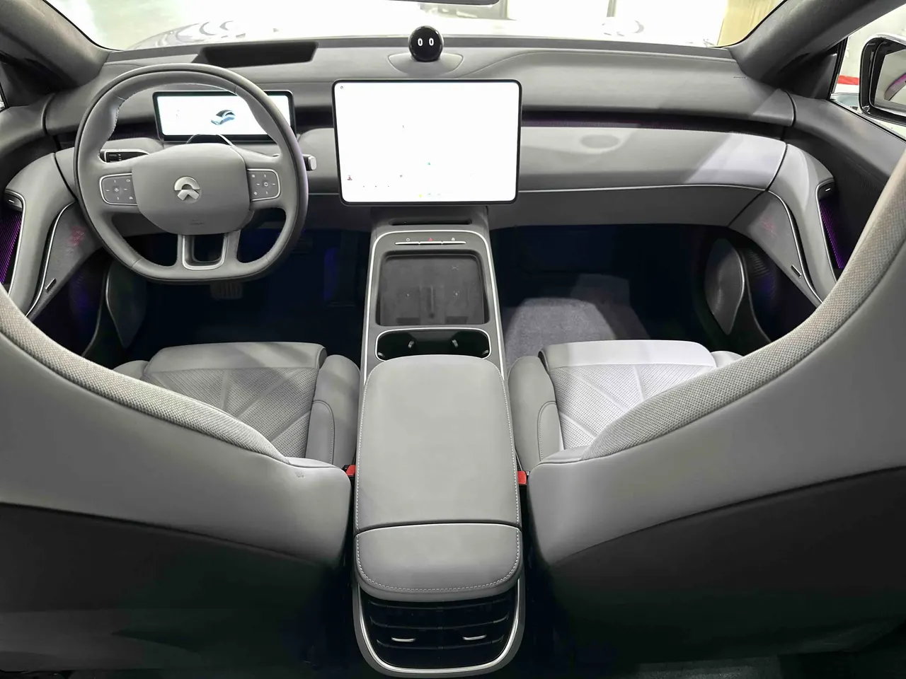 NIO 2025 ET5 75kWh automatic transmission 8