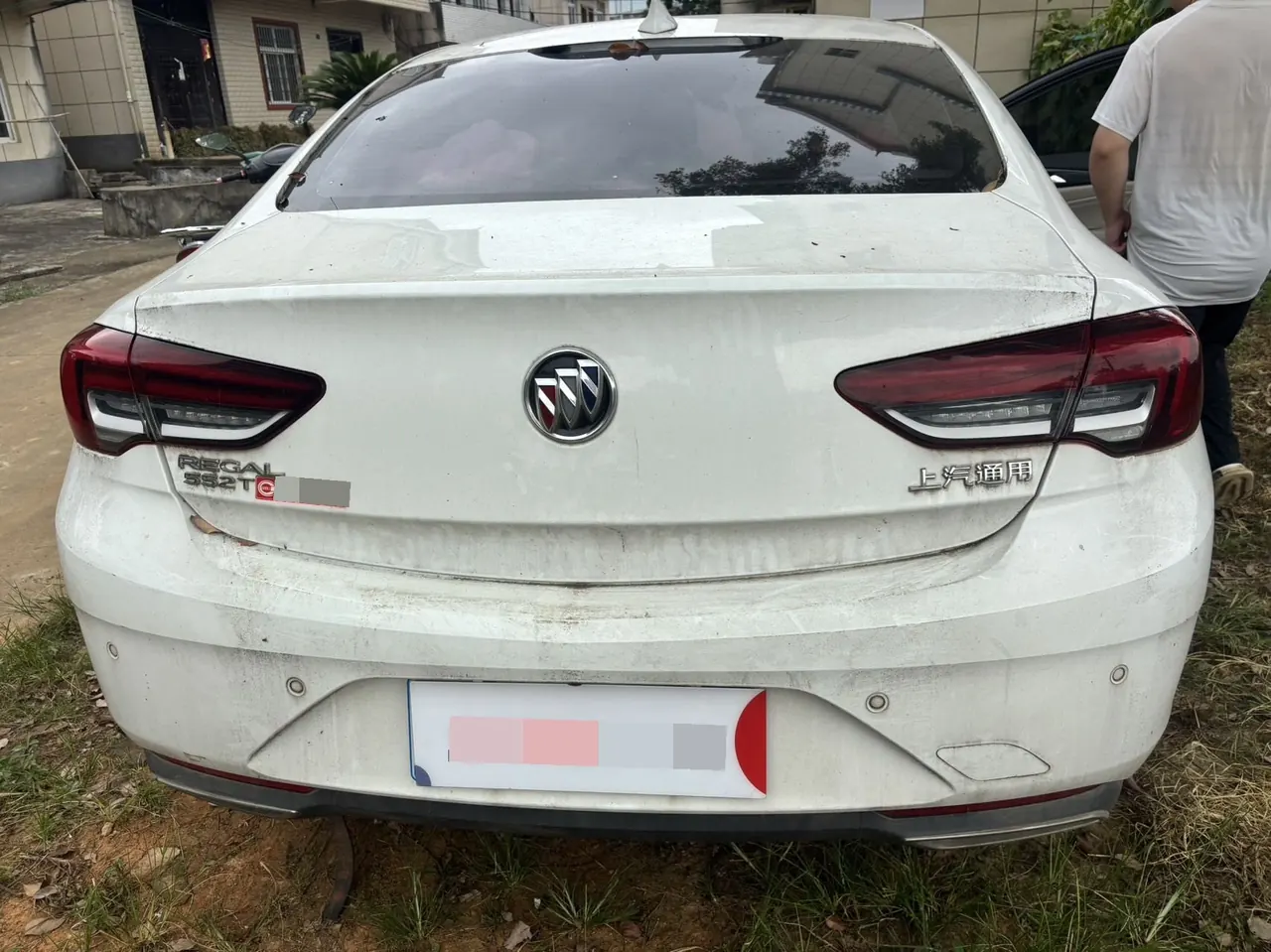 Buick 2020 Regal 1.5T 552T Elite Automatic Gear 3
