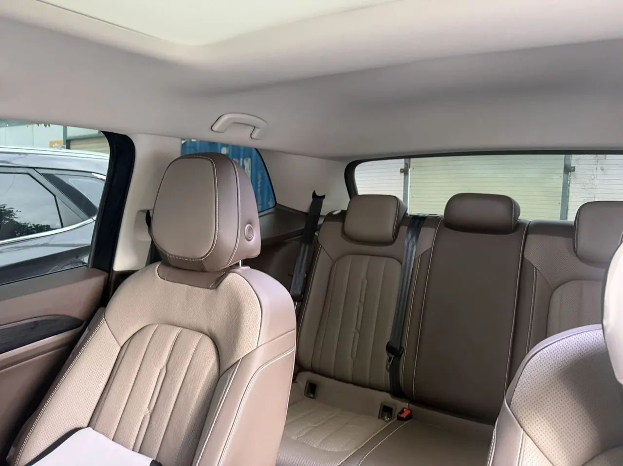 Volkswagen 2022 models of Viran (Viloran) 2.0TSI 330TSI Deluxe Edition Automatic Gear 6
