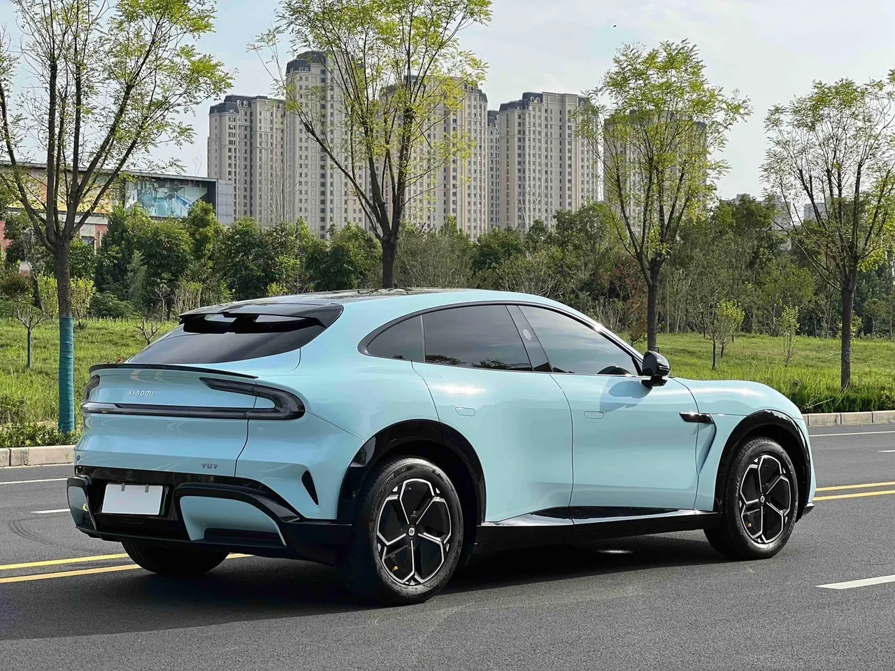MI 2025 YU7 Long Endurance Rear Drive Automatic Gear 9