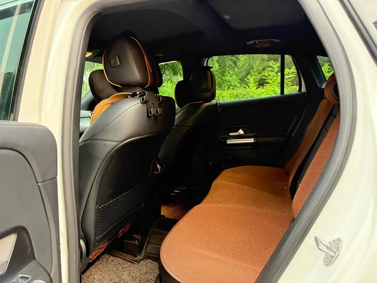 Mercedes Benz 2022 GLA 220 2.0T automatic gear 6