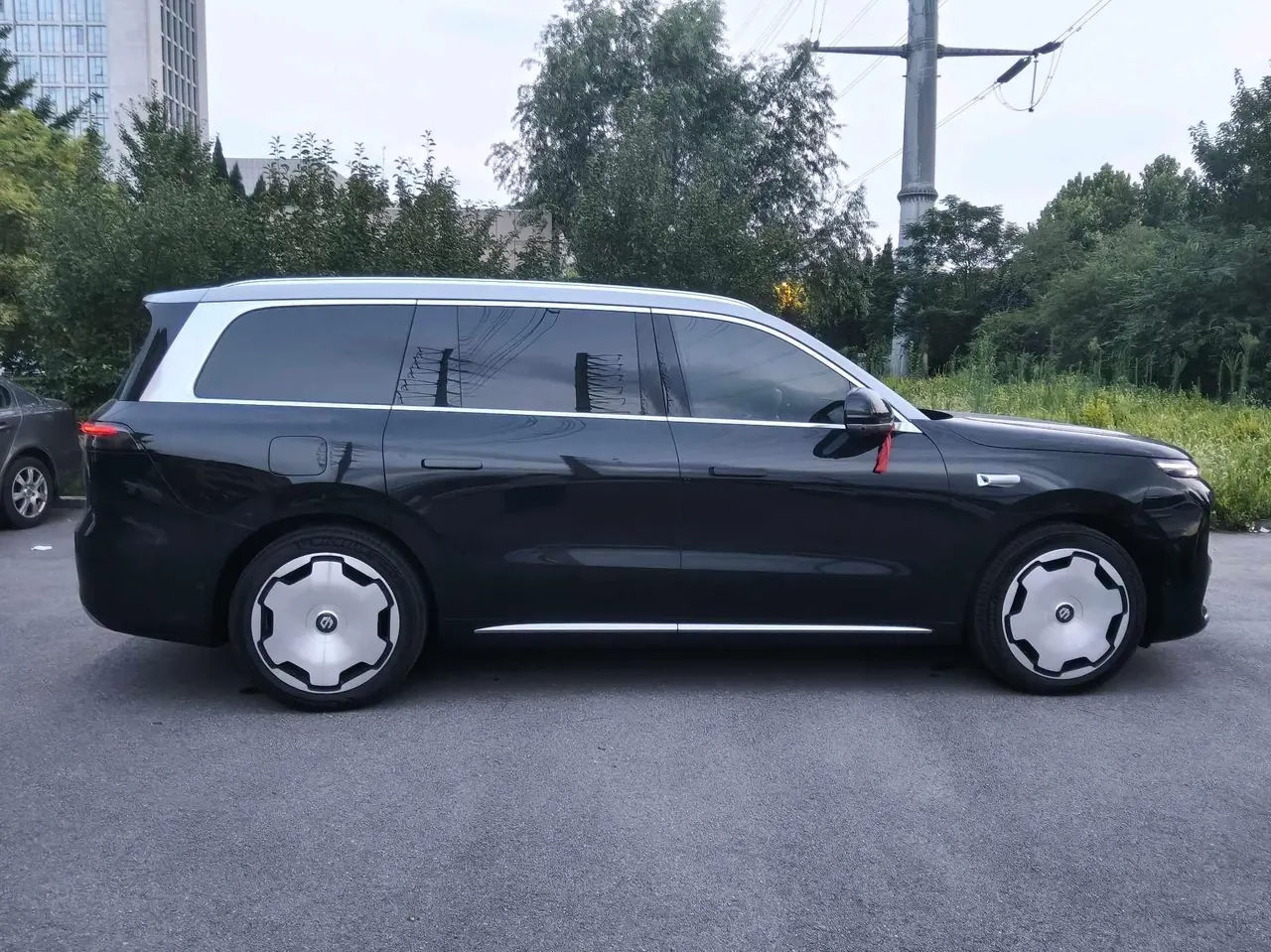 Leapmotor 2026 D 19 500 Zhizun Edition 6-seat Automatic Gear 2